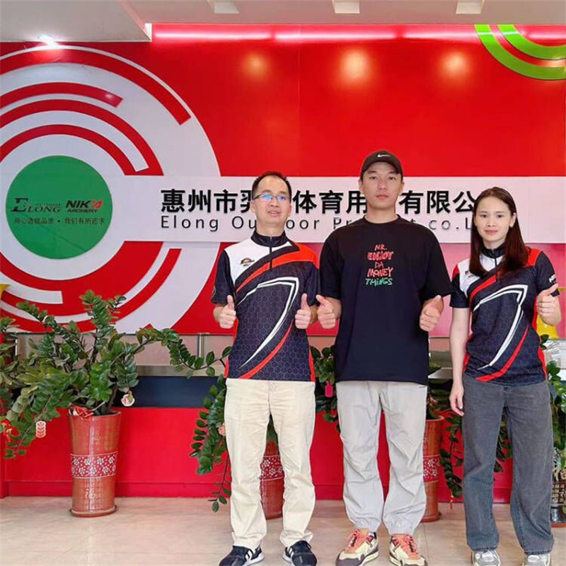 Archery World champions visit Elong Outdoor/Elongarrow/NIKA for guidance and exchanges